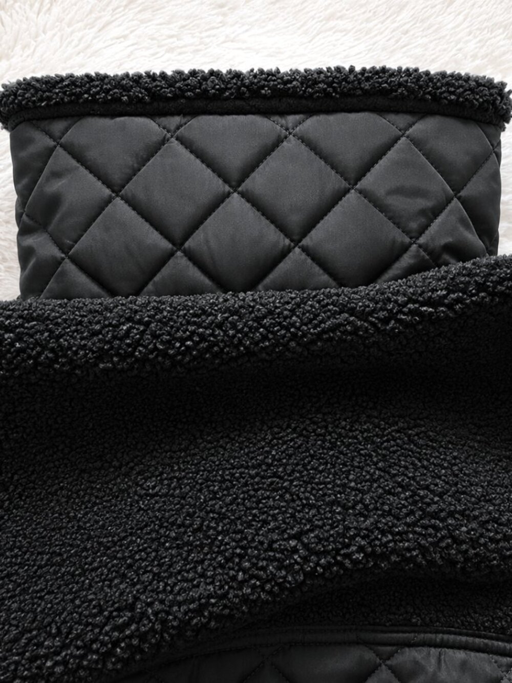 NWT Alo Yoga Sherpa Bomber Jacket Black Multiple Sizes 🖤✨ - Picture 10 of 10